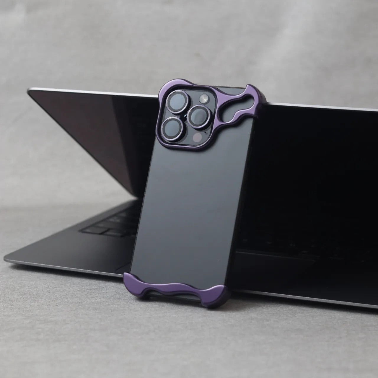 Zinc Alloy Suitable For 15pro max Phone Cases